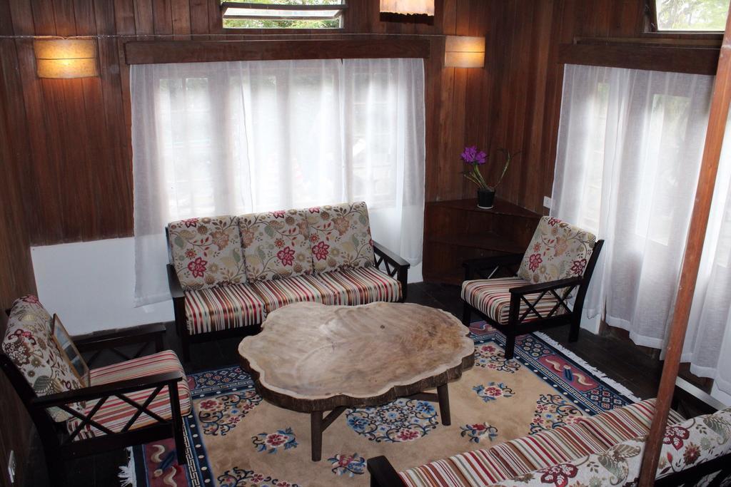 The Orchid Glade Bed and Breakfast Gangtok Buitenkant foto