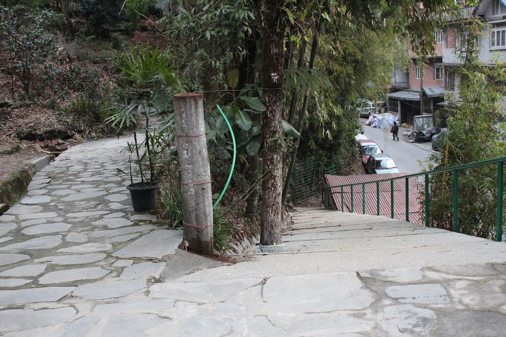 The Orchid Glade Bed and Breakfast Gangtok Buitenkant foto